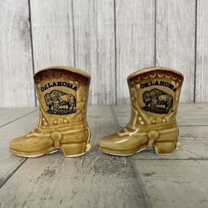 Vintage Oklahoma Western Cowboy Boots Salt & Pepper Novelty Shakers Decor